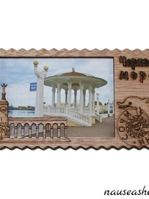 Магнит деревянный "п. Ялта, ж/д вокзал"