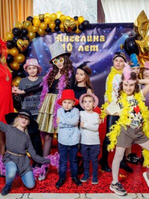 Голливудская вечеринка для детей в Ялте