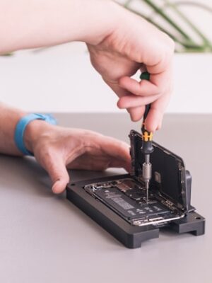 Срочный ремонт зарядного гнезда телефона